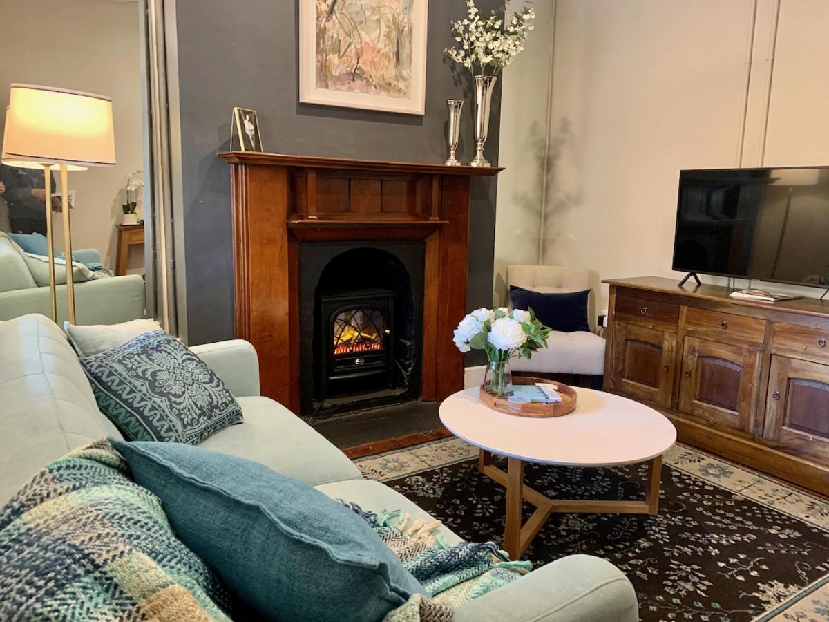 Holiday home Warders Cottage: Iconic In The Heart Of Freo Fremantle
