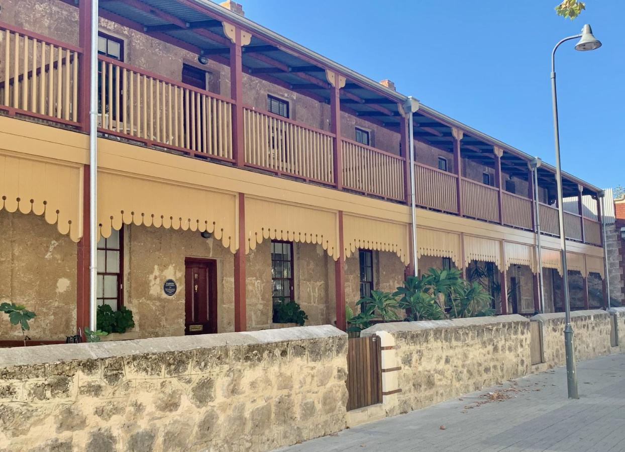 Holiday home Warders Cottage: Iconic In The Heart Of Freo Fremantle