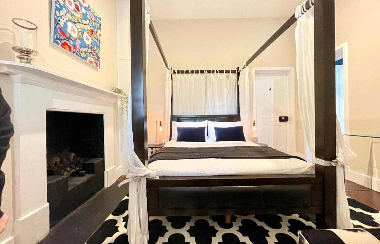 Holiday home Warders Cottage: Iconic In The Heart Of Freo *